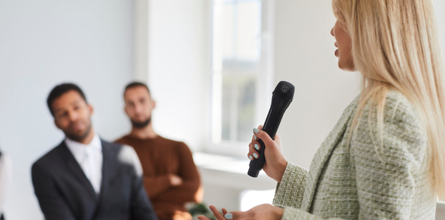 6 Ways Speaking Engagements Benefit Your Marketing Strategy | Advisorpedia